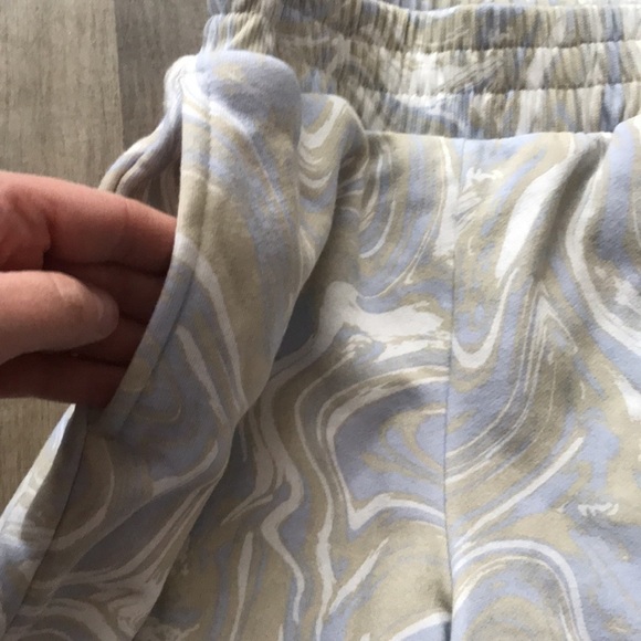 Sweatshorts Marbled Blue Girls 7/8 - Picture 3 of 8